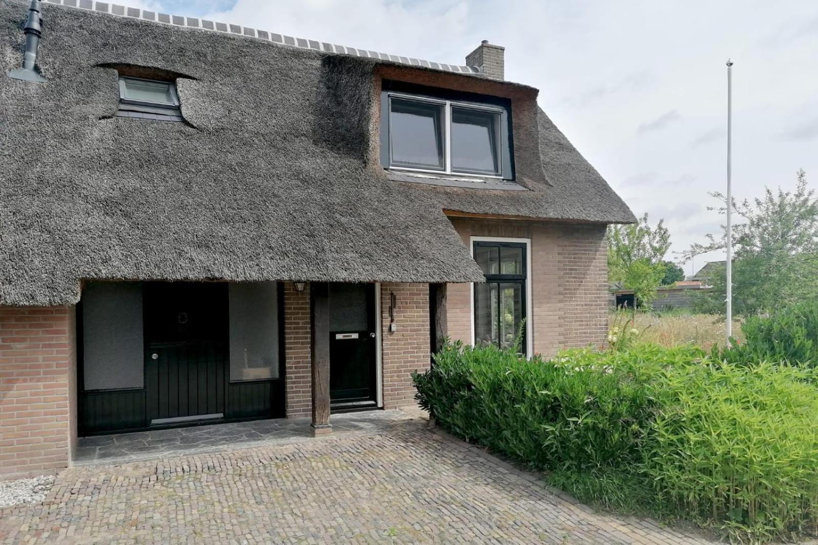 De 2 Gezusters Villa Hijken Luaran gambar